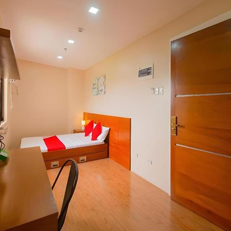 סבו Super Oyo 832 The Teepee Place Hostel & Residence Inn מראה חיצוני תמונה