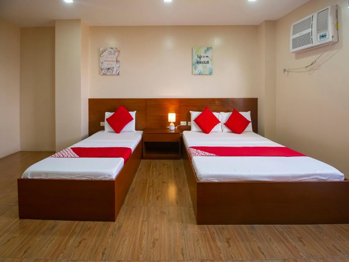 סבו Super Oyo 832 The Teepee Place Hostel & Residence Inn מראה חיצוני תמונה